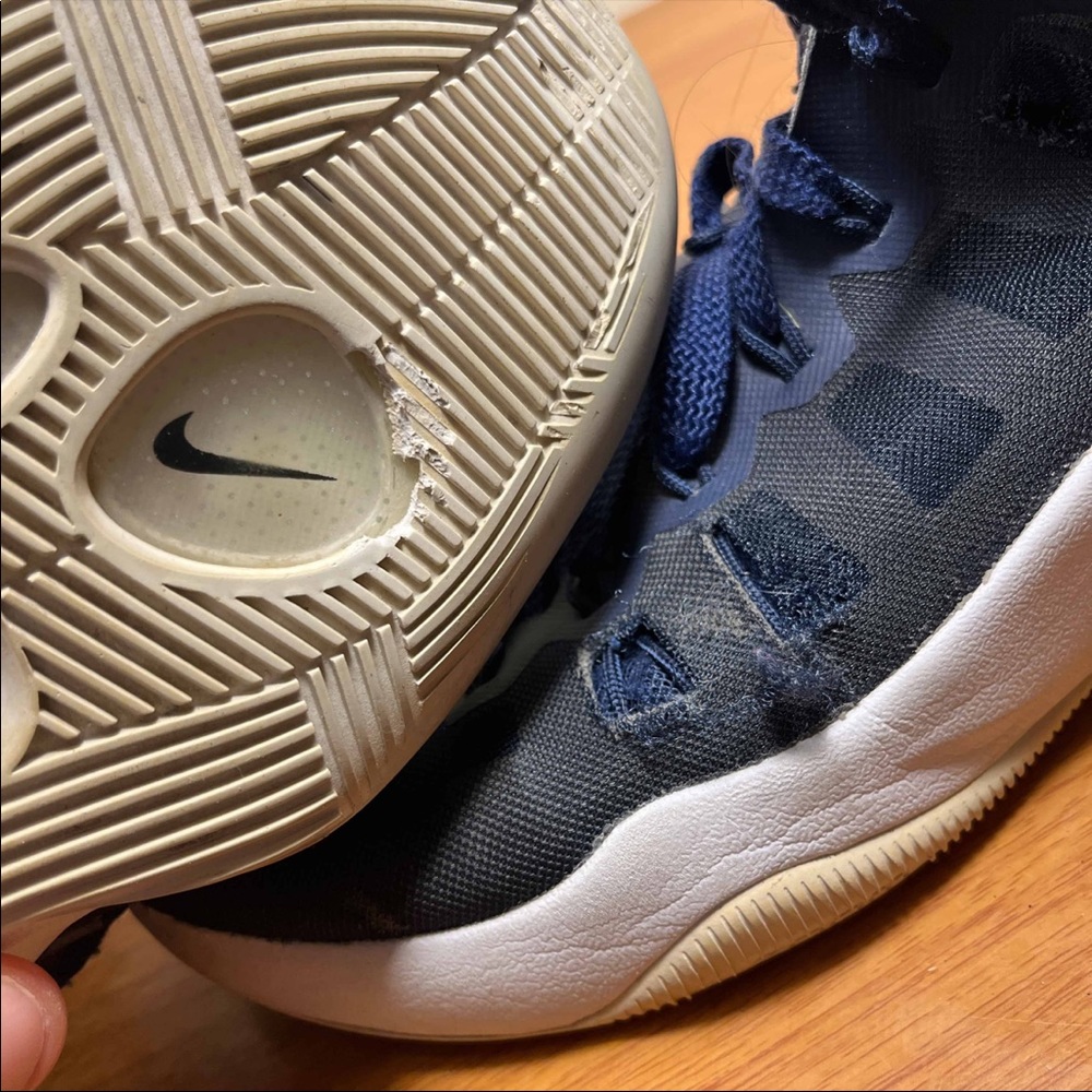 Nike Hyperdunk 2016 - Picture 9 of 9